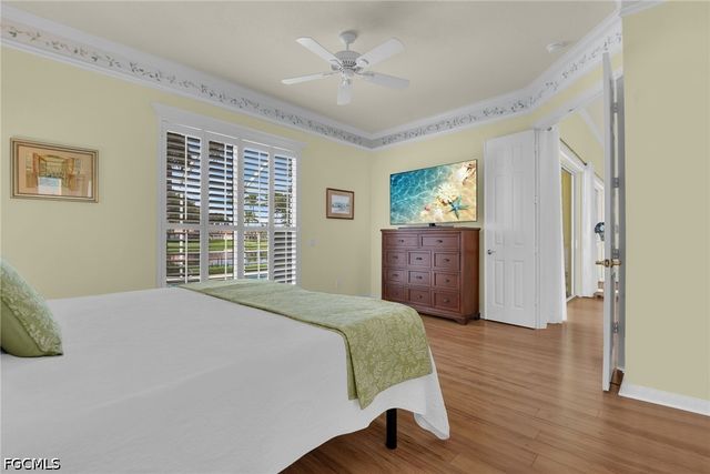 5843 Charlton WAY, Naples, FL 34119
