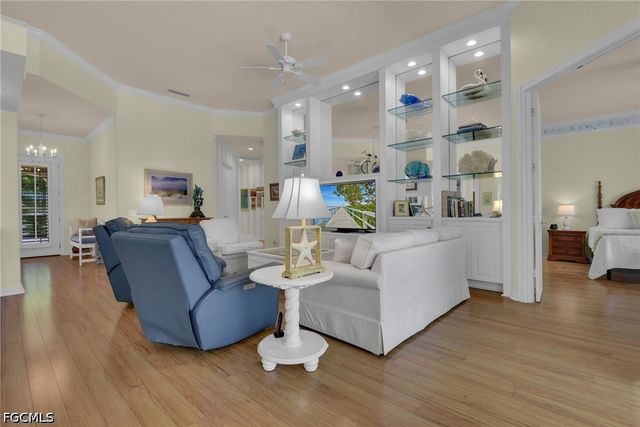 5843 Charlton WAY, Naples, FL 34119