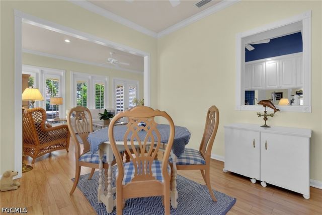 5843 Charlton WAY, Naples, FL 34119