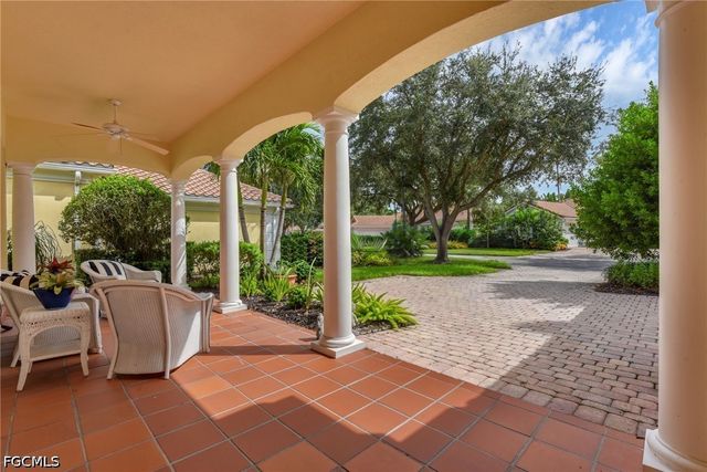 5843 Charlton WAY, Naples, FL 34119