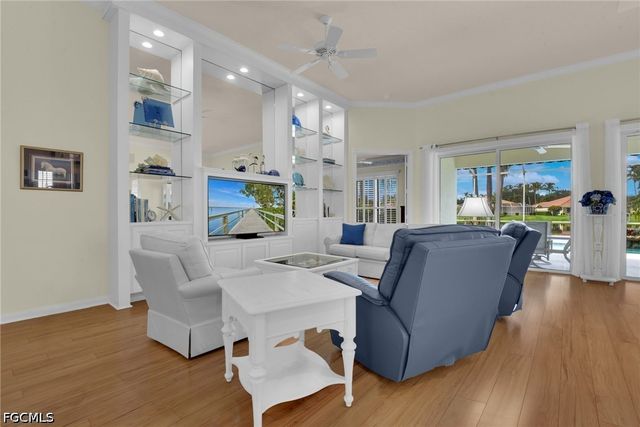 5843 Charlton WAY, Naples, FL 34119