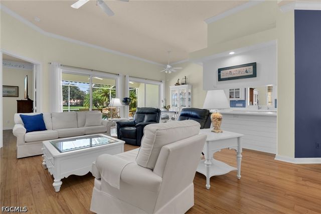 5843 Charlton WAY, Naples, FL 34119