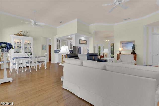 5843 Charlton WAY, Naples, FL 34119