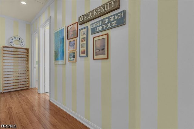 5843 Charlton WAY, Naples, FL 34119
