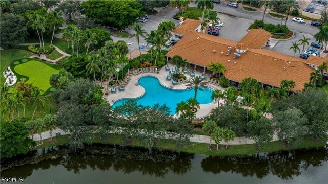 5843 Charlton WAY, Naples, FL 34119