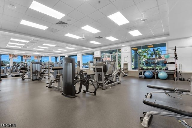 5843 Charlton WAY, Naples, FL 34119