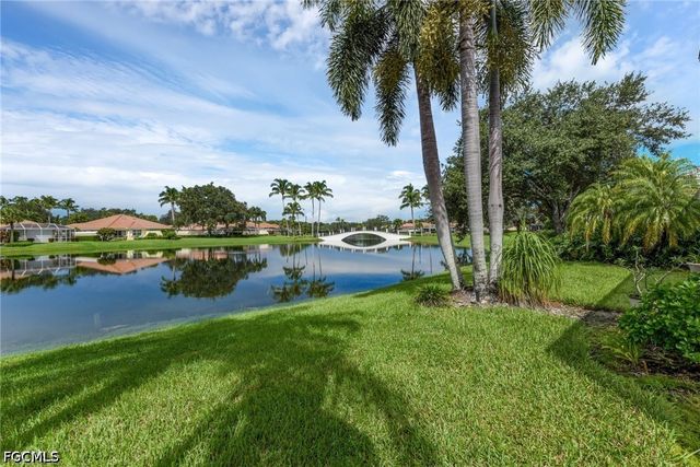 5843 Charlton WAY, Naples, FL 34119