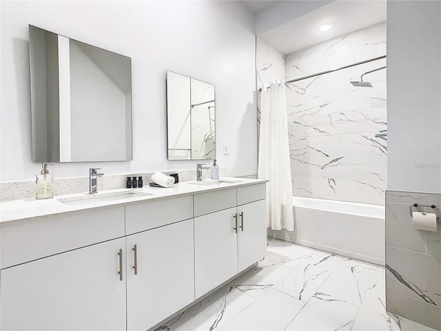 653 TRIKOMO DRIVE, Davenport, FL 33896