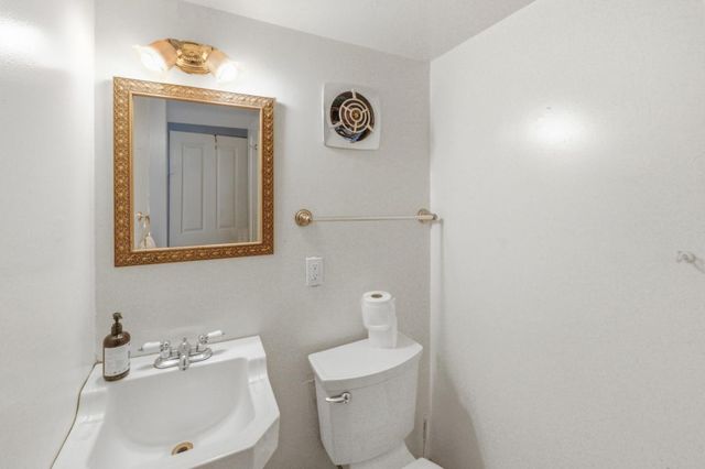 233 Van Ness Avenue, Santa Cruz, CA 95060
