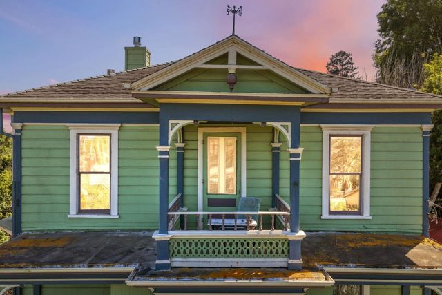 233 Van Ness Avenue, Santa Cruz, CA 95060