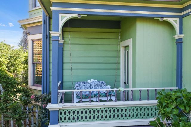 233 Van Ness Avenue, Santa Cruz, CA 95060