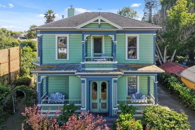 233 Van Ness Avenue, Santa Cruz, CA 95060