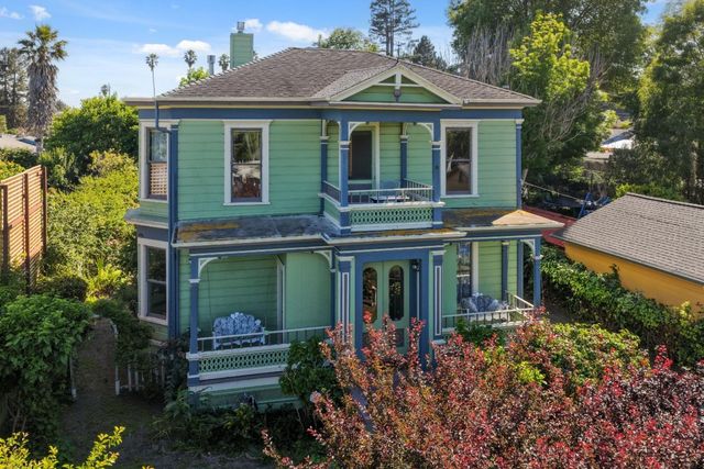 233 Van Ness Avenue, Santa Cruz, CA 95060
