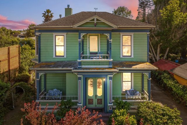 233 Van Ness Avenue, Santa Cruz, CA 95060