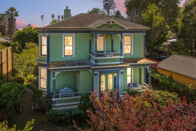 233 Van Ness Avenue, Santa Cruz, CA 95060