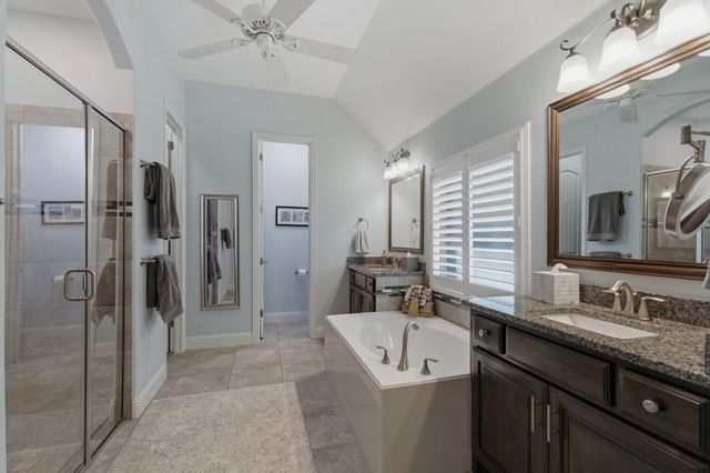 815 Dove Trail, Euless, TX 76039