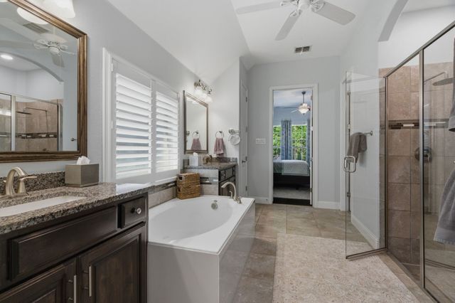 815 Dove Trail, Euless, TX 76039