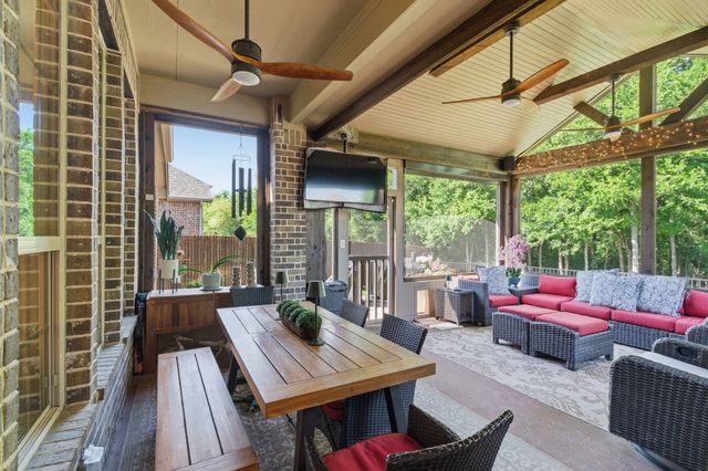 815 Dove Trail, Euless, TX 76039