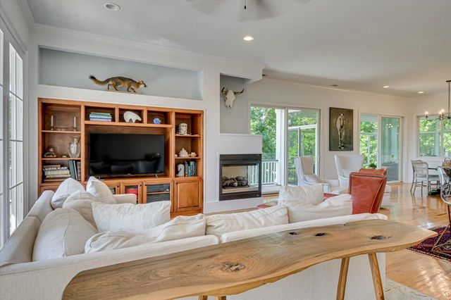 501 JOHN FOXS Run, North Augusta, SC 29860