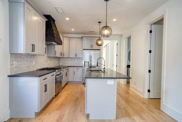 290 2nd Street, Fayetteville, GA 30214