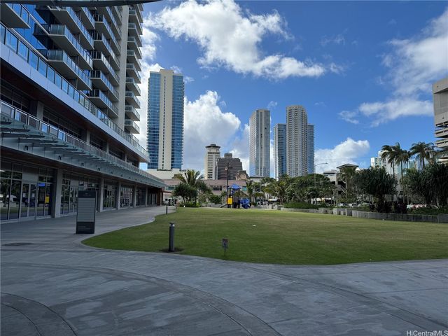 1500 Rycroft Street 1902R, Honolulu, HI 96814