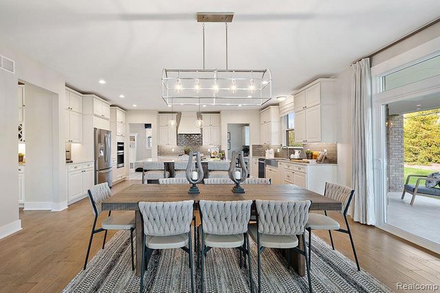 4747 Curtis Road, Ann Arbor, MI 48105