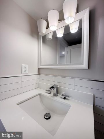 309 RITTENHOUSE ST NW, Washington, DC 20011
