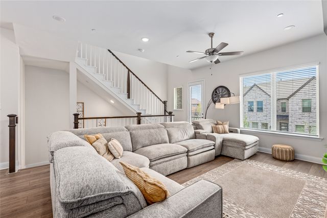 300 Colusa Drive, Lewisville, TX 75056