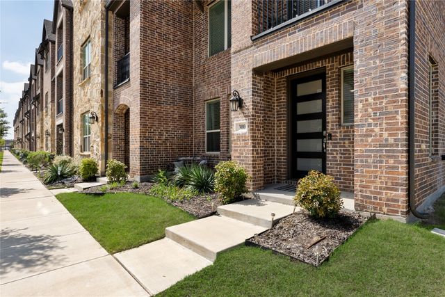 300 Colusa Drive, Lewisville, TX 75056