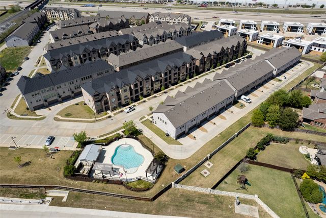 300 Colusa Drive, Lewisville, TX 75056