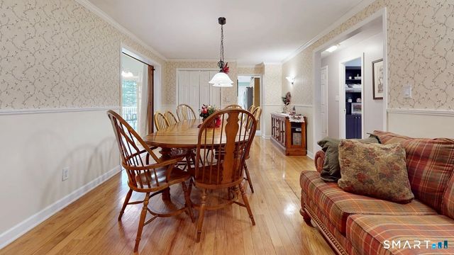 22 Hollywood Avenue, Milford, CT 06460