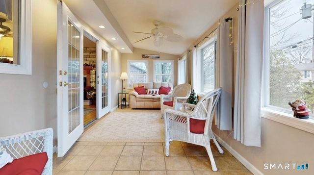 22 Hollywood Avenue, Milford, CT 06460