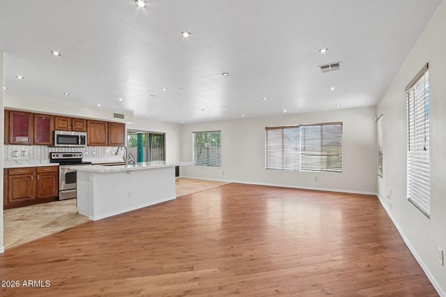 520 S 112TH Drive, Avondale, AZ 85323