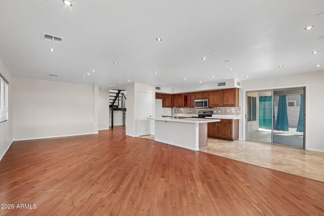 520 S 112TH Drive, Avondale, AZ 85323