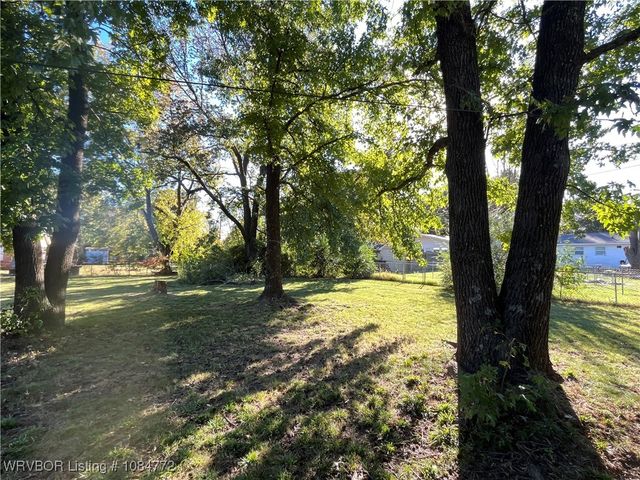 8000 Colony Lane, Fort Smith, AR 72908