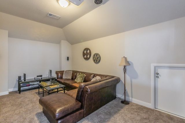 401 Mossy Rock Drive, Mckinney, TX 75071