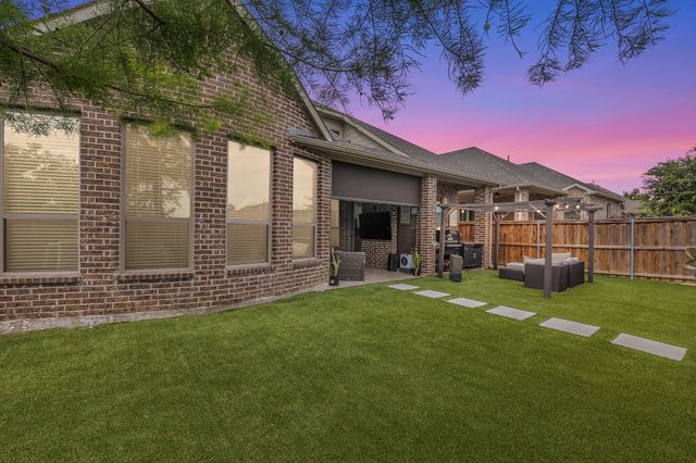 401 Mossy Rock Drive, Mckinney, TX 75071