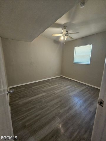 3022 guava ST, Fort Myers, FL 33916