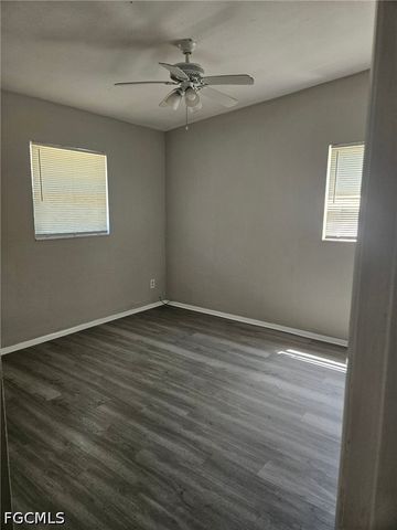 3022 guava ST, Fort Myers, FL 33916