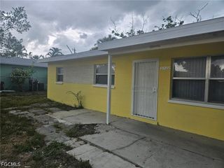 3022 guava ST, Fort Myers, FL 33916