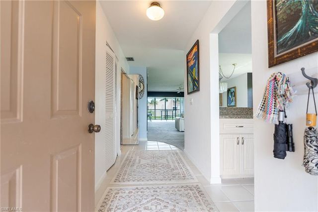 1000 Palm View DR 203, Naples, FL 34110