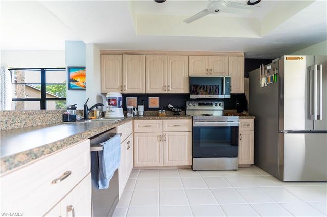 1000 Palm View DR 203, Naples, FL 34110
