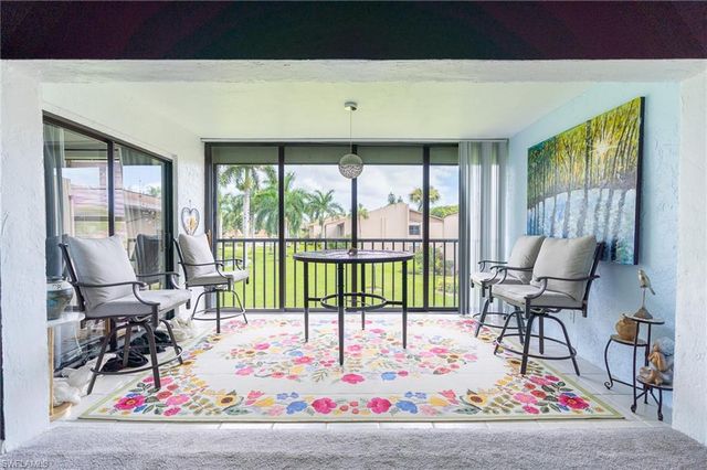 1000 Palm View DR 203, Naples, FL 34110