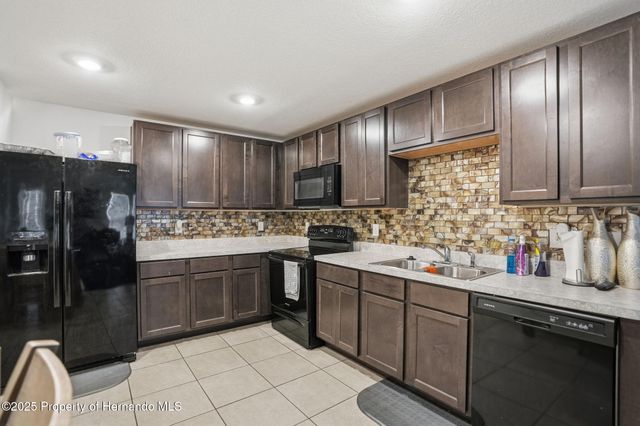 6668 Longboat Drive, Brooksville, FL 34604