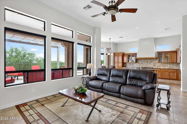 4062 N GOLDCLIFF Circle, Mesa, AZ 85207