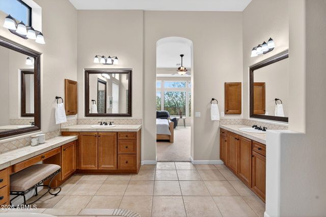 4062 N GOLDCLIFF Circle, Mesa, AZ 85207