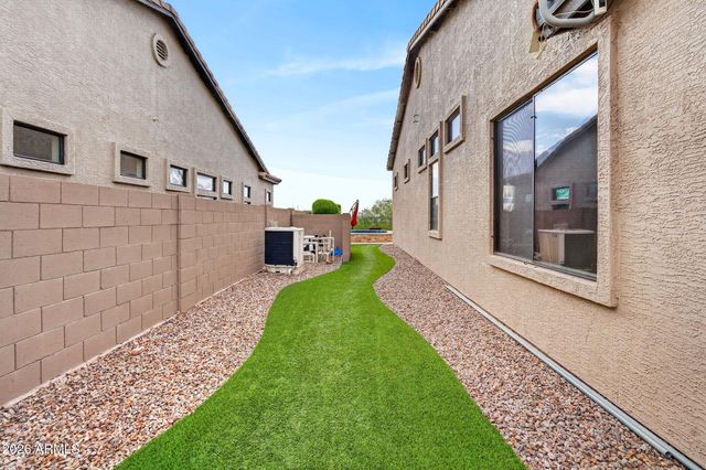 4062 N GOLDCLIFF Circle, Mesa, AZ 85207