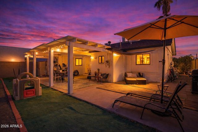 2320 E HARVARD Street, Phoenix, AZ 85006