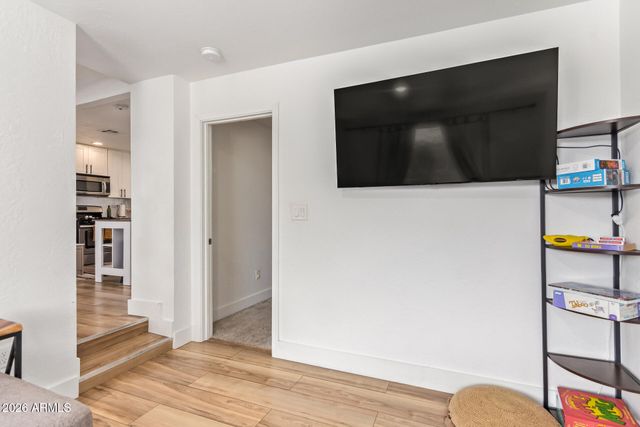 2320 E HARVARD Street, Phoenix, AZ 85006