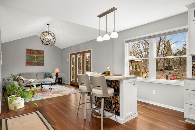 3645 Laurel Drive, Deephaven, MN 55391